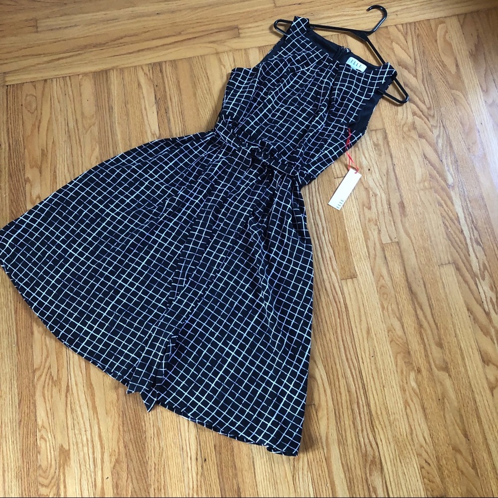 Brand new geometric pattern dress.